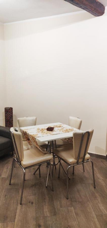 Appartement Affitto Turistico - La Terrazzina à Monterotondo  Extérieur photo